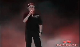 刀郎演唱会视频,激情燃烧的岁月，经典旋律再现舞台